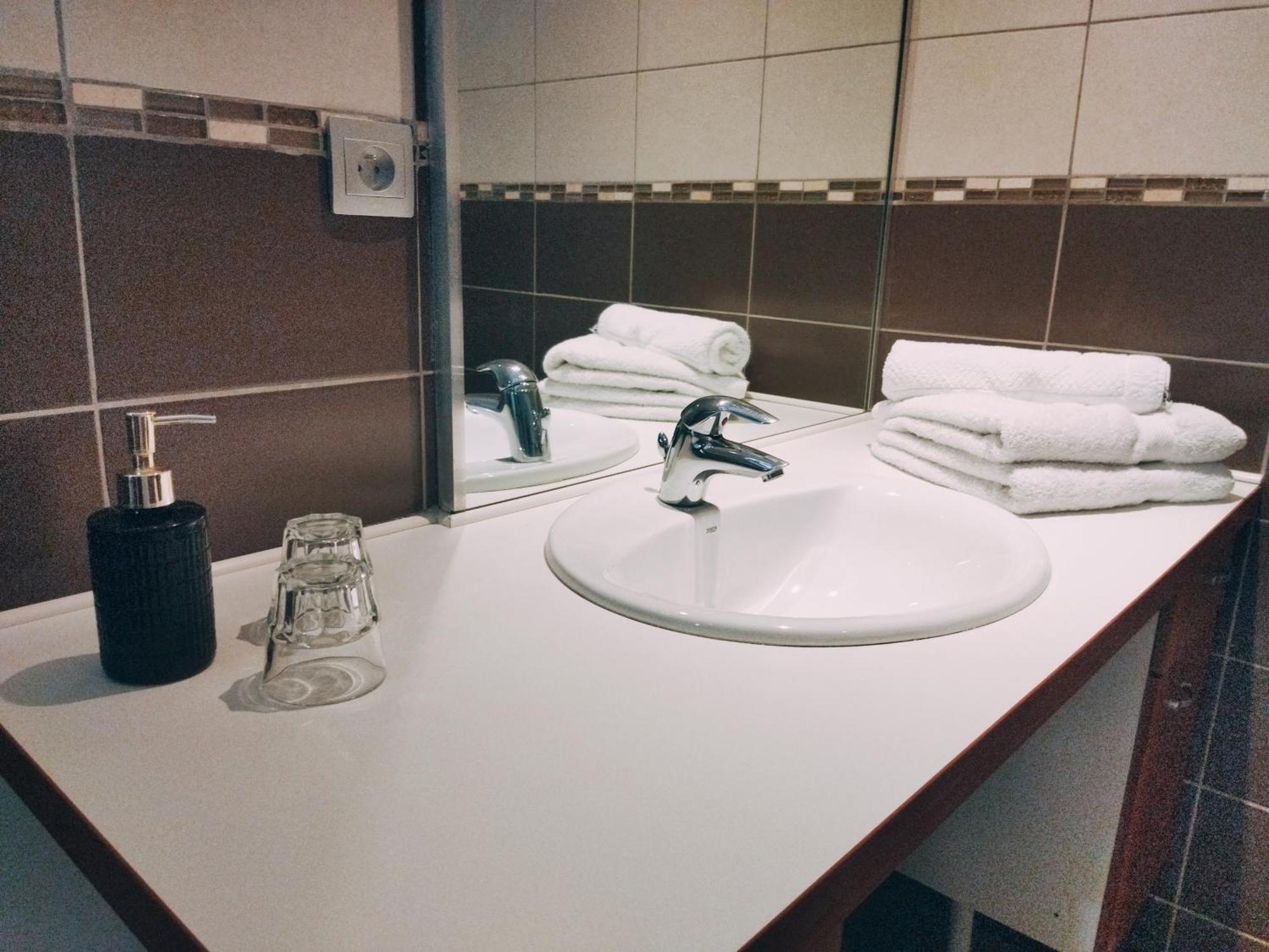 Aur Blan - Chambres Le Somail Ngoại thất bức ảnh